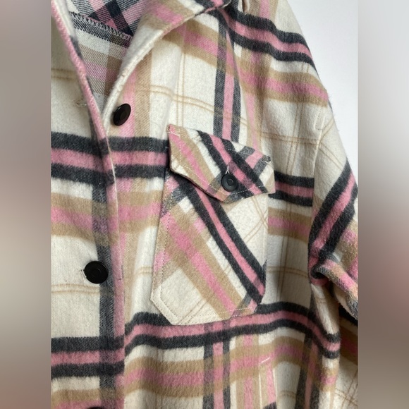 ZARA Plaid Pink Shacket Flannel Shirt LARGE
Wool Blend Fall Cozy - Picture 6 of 10